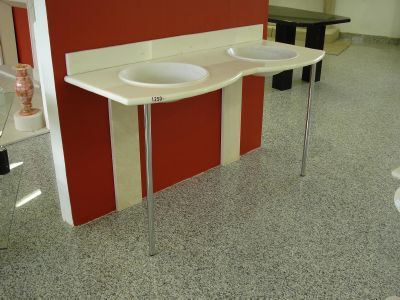 double vasque en marbre blanc