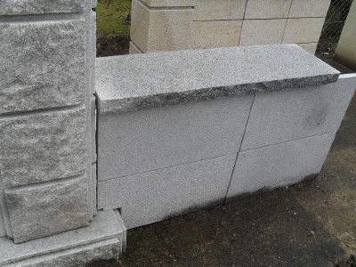 Couvertines de granit gris celeste bouchardé standard